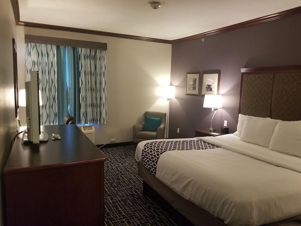 Hotel La Quinta By Wyndham Lindale Zewnętrze zdjęcie