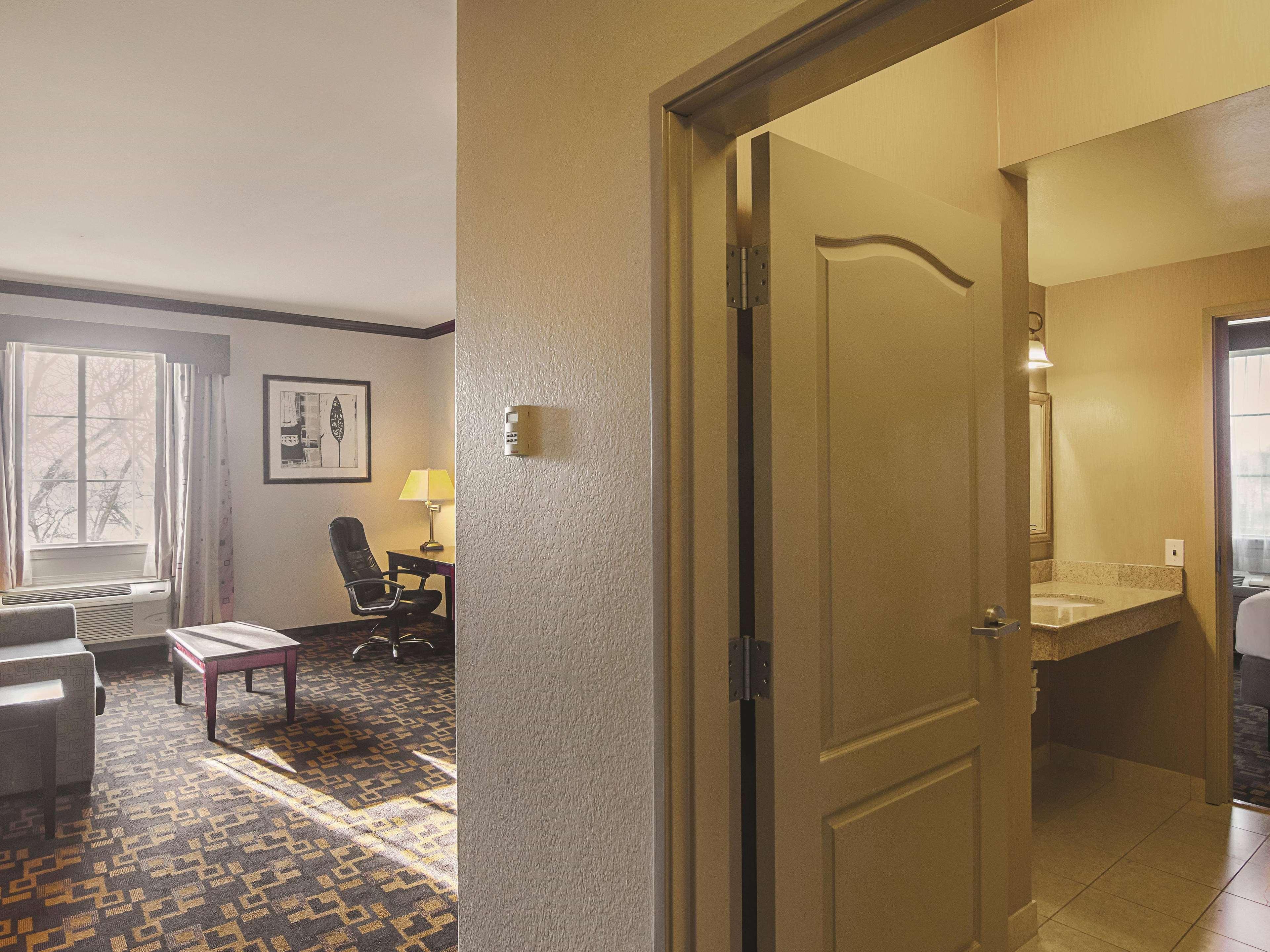 Hotel La Quinta By Wyndham Lindale Zewnętrze zdjęcie