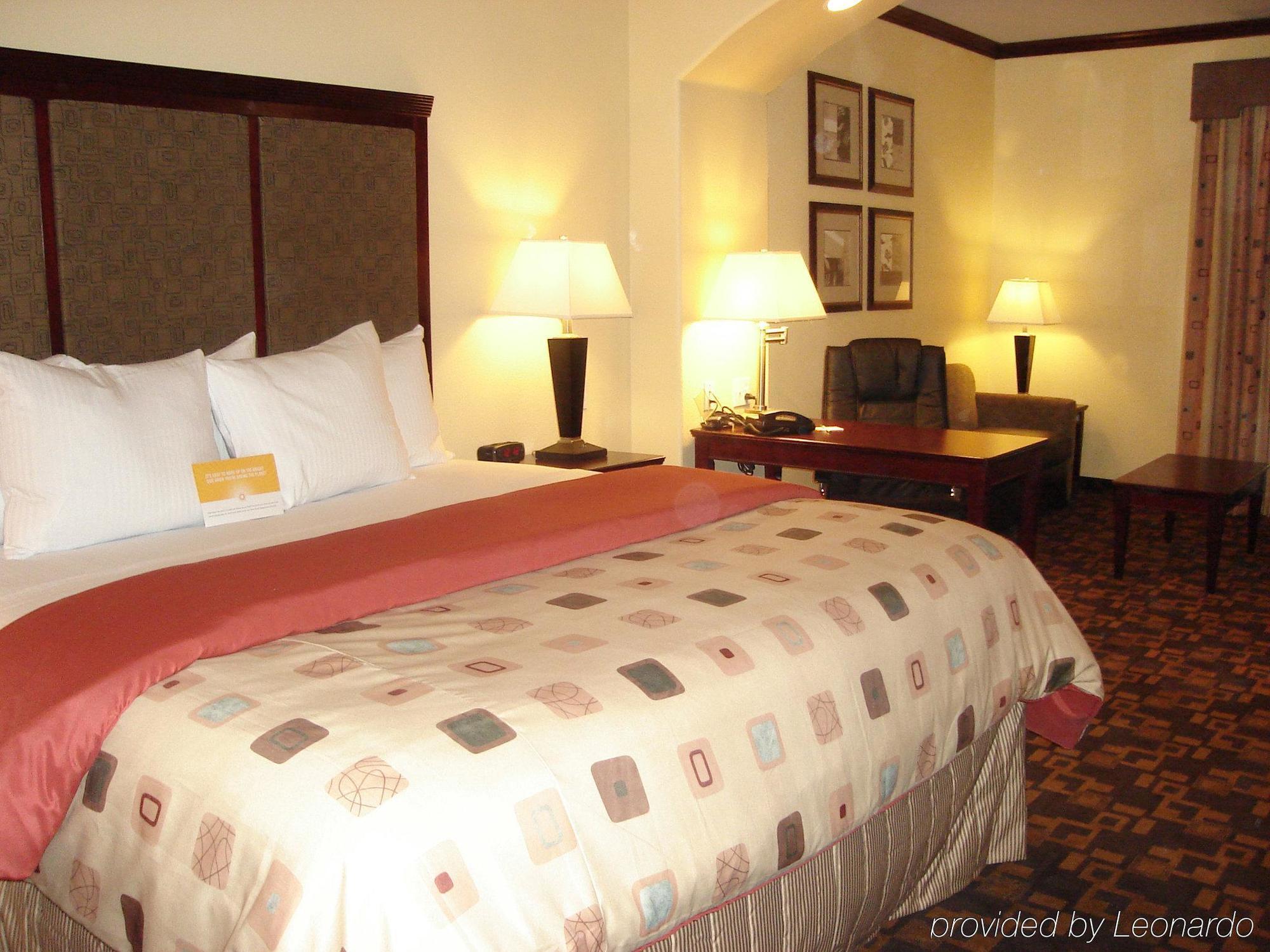 Hotel La Quinta By Wyndham Lindale Zewnętrze zdjęcie